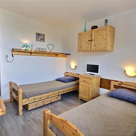 Appartement Rénové Au Pied Des Pistes Avec Balcon Et Jolie Vue - Fr-1-455-116